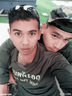 Animated GIF made with Gickr