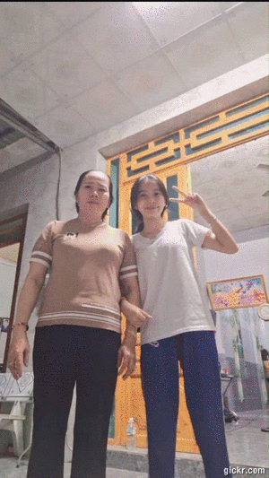 Animated GIF made with Gickr