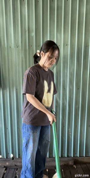 Animated GIF made with Gickr