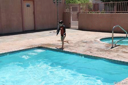 Animated GIF made with Gickr