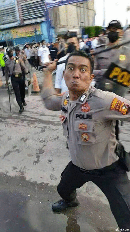 Animated GIF made with Gickr